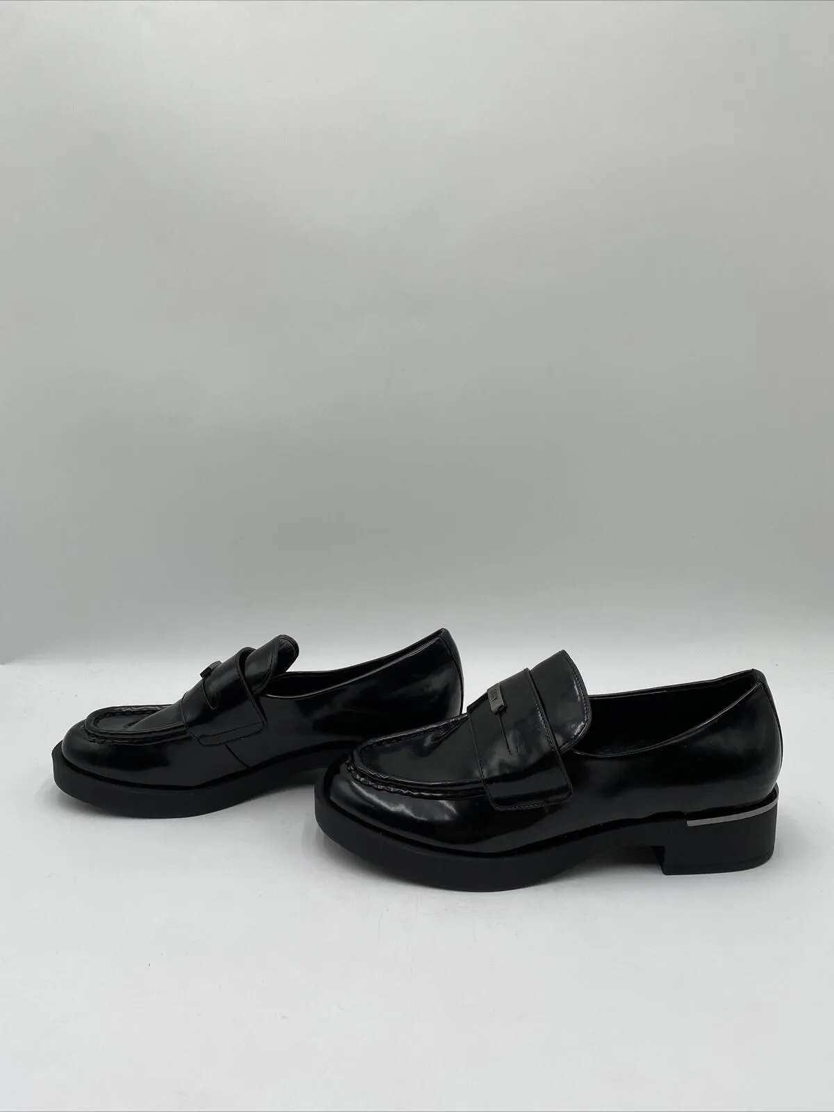 DKNY Women's Ivette Loafers Black Size 6M - Very Good