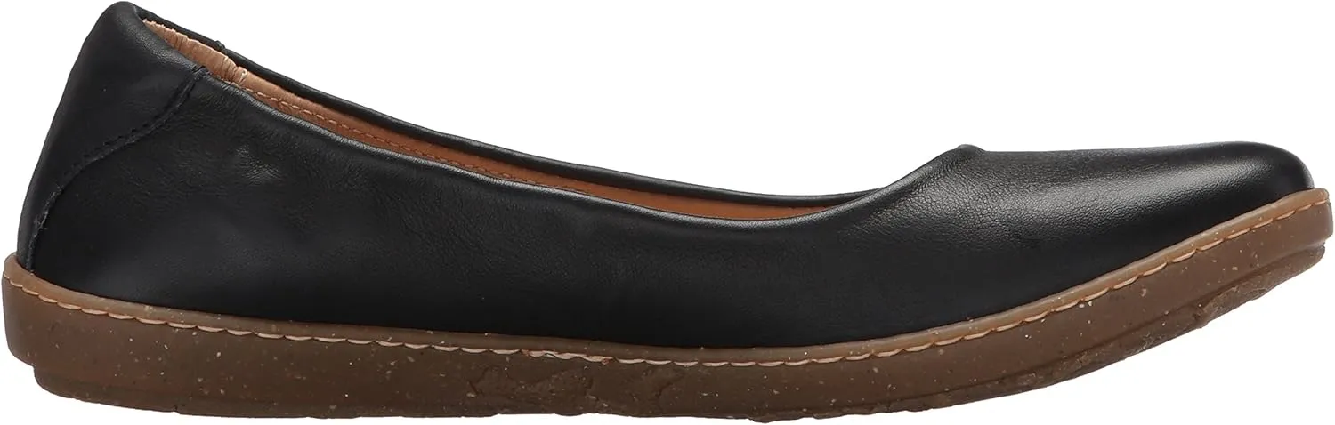 El Naturalista Women's Closed Toe Ballet Flats