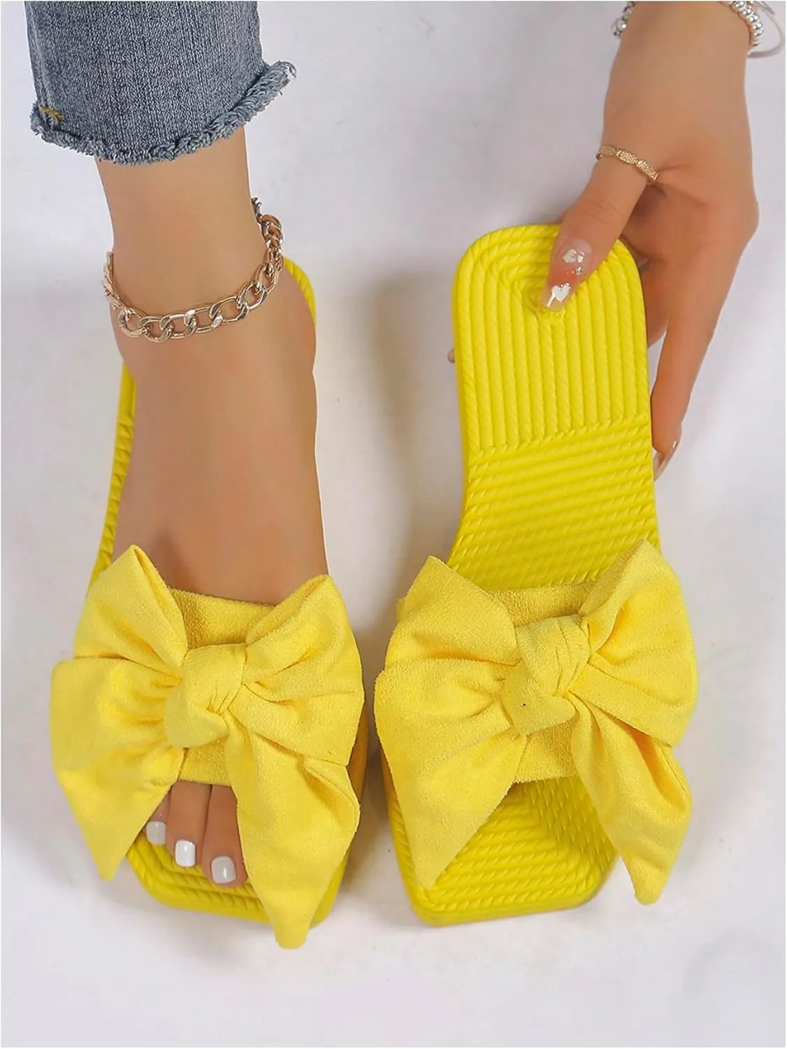 GORGLITTER Women's Cute Bow Flat Sandals Summer Dressy 2025 Beach Open Toe Slide Sandals