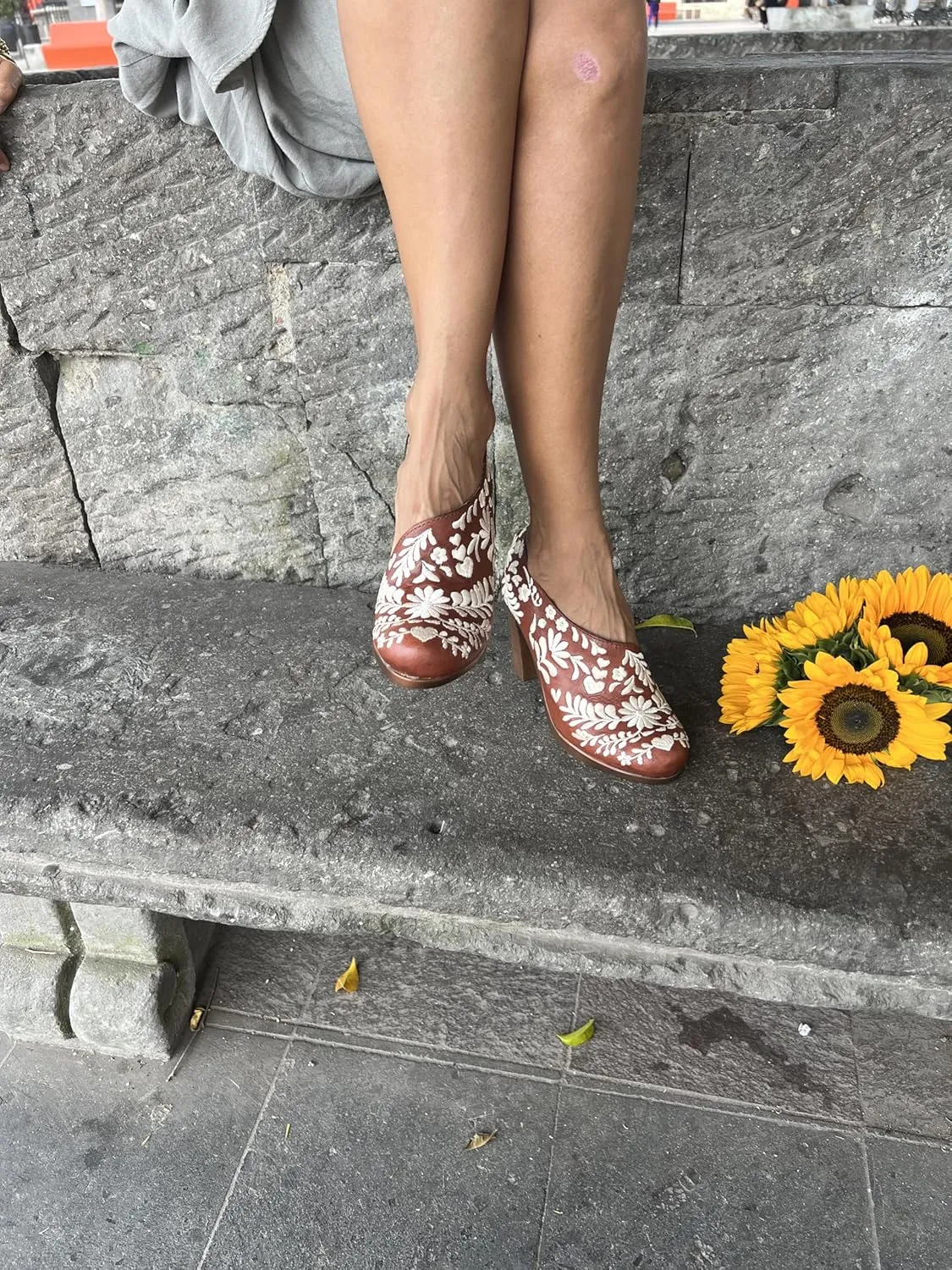 Macarena Collection Sandals women Huarache Sandal Colorful Leather Mexican Comfort Walking Handcrafted Leather Embroidered Flats - Mexican Artisan Design Maky