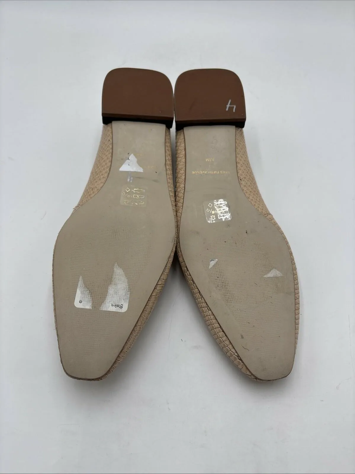 Saks Fifth Avenue Women's Snake-Embossed Leather Ballet Flats Beige Size 8.5M - Very Good