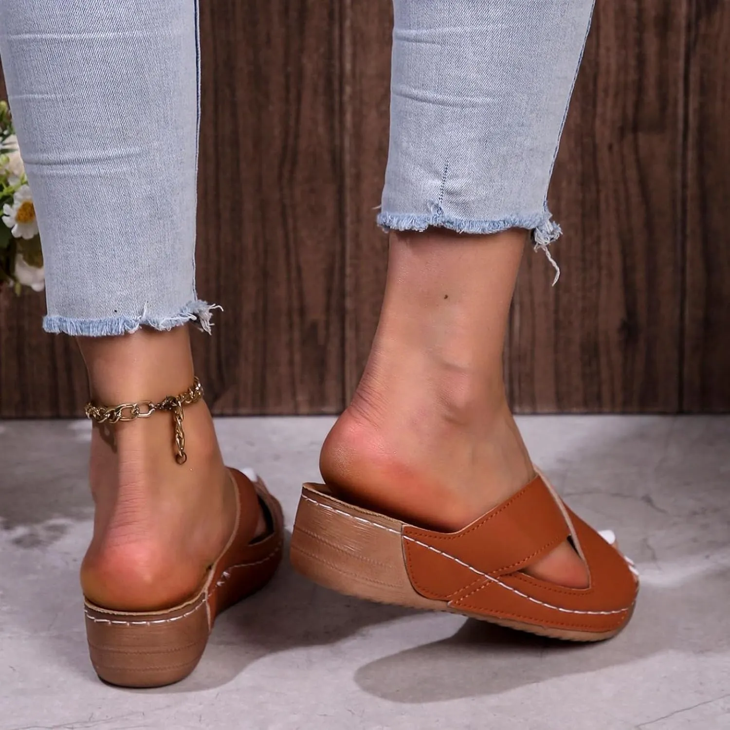 SuanlaTDS Orthopedic Sandals for Women Comfortable Wedge 2025 Dressy Summer Crisscross Open Toe Flat Low Heel Slip-on Slippers Casual Boho Beach Outdoor Walking Shoes with Arch Support