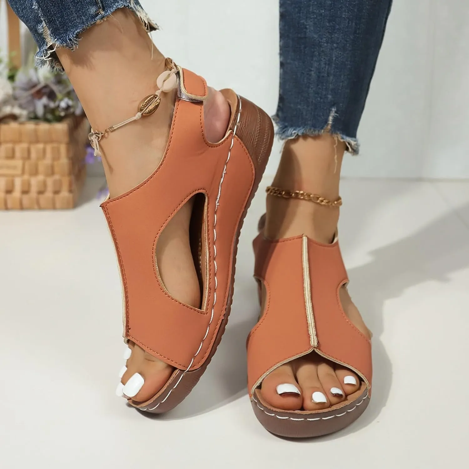 SuanlaTDS Orthopedic Wedge Sandals for Women 2025 Dressy Summer Platform Comfortable Aech Support Open Toe Boho Outdoor Walking Shoes Beach Casual Hook Loop Ankle Strap Low Heels Sandals