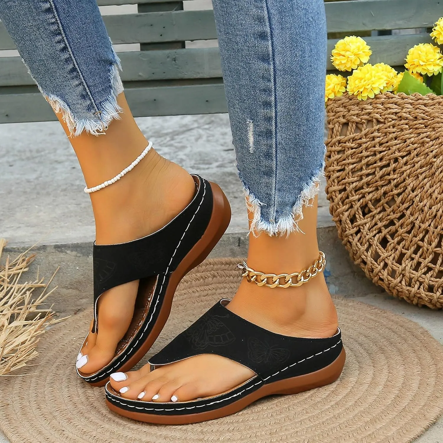 SuanlaTDS Women's Slide Sandals Wedge Flip Flops 2025 Comfortable Dressy Summer Orthopedic Arch Support Platform Slip On Walking Beach Shoes Thong Open Toe Low Heels Wedges Slide Sandal