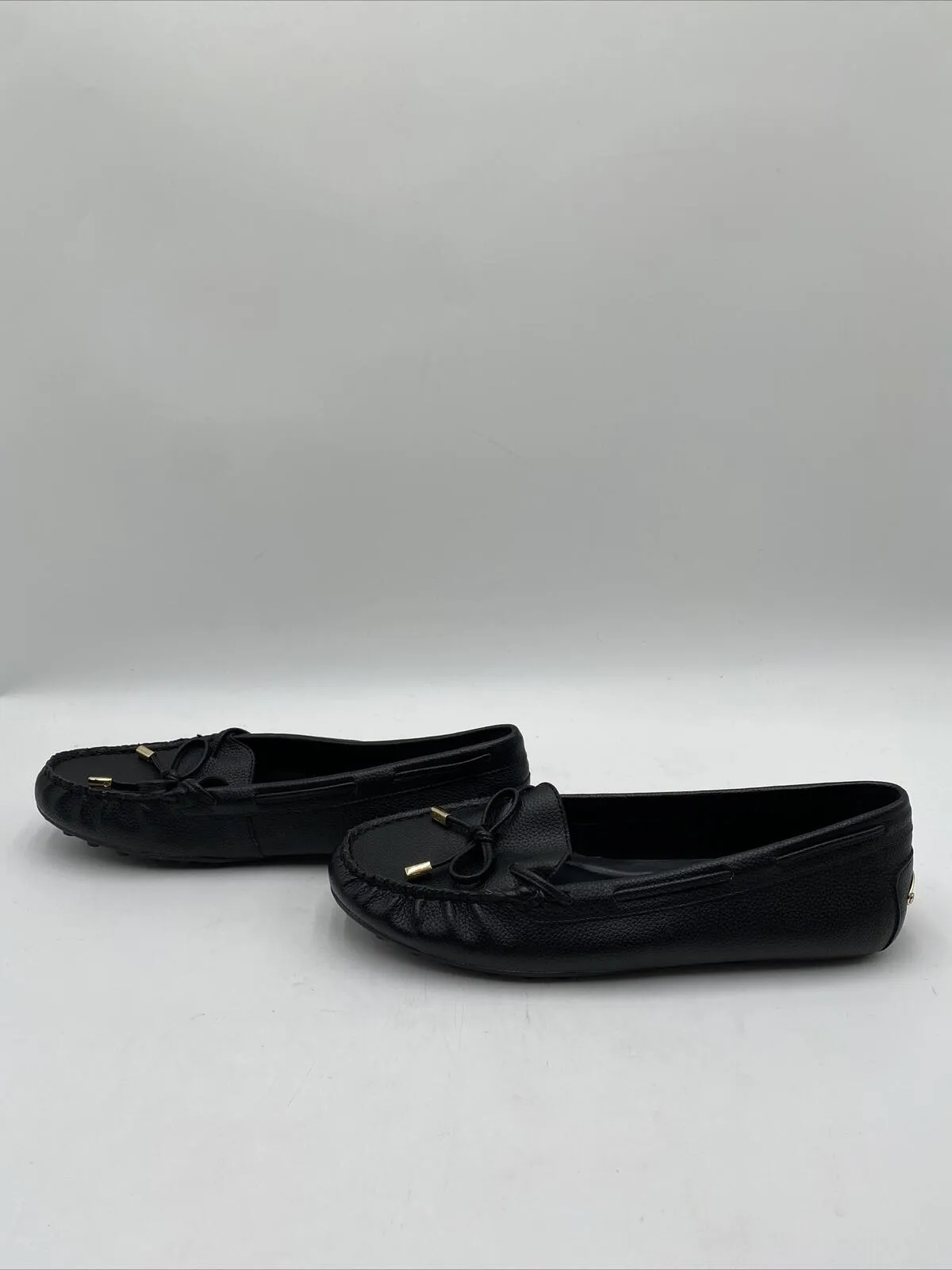 Women’s Michael Kors Sutton Moccasins Flats Black Size 9M - Very Good