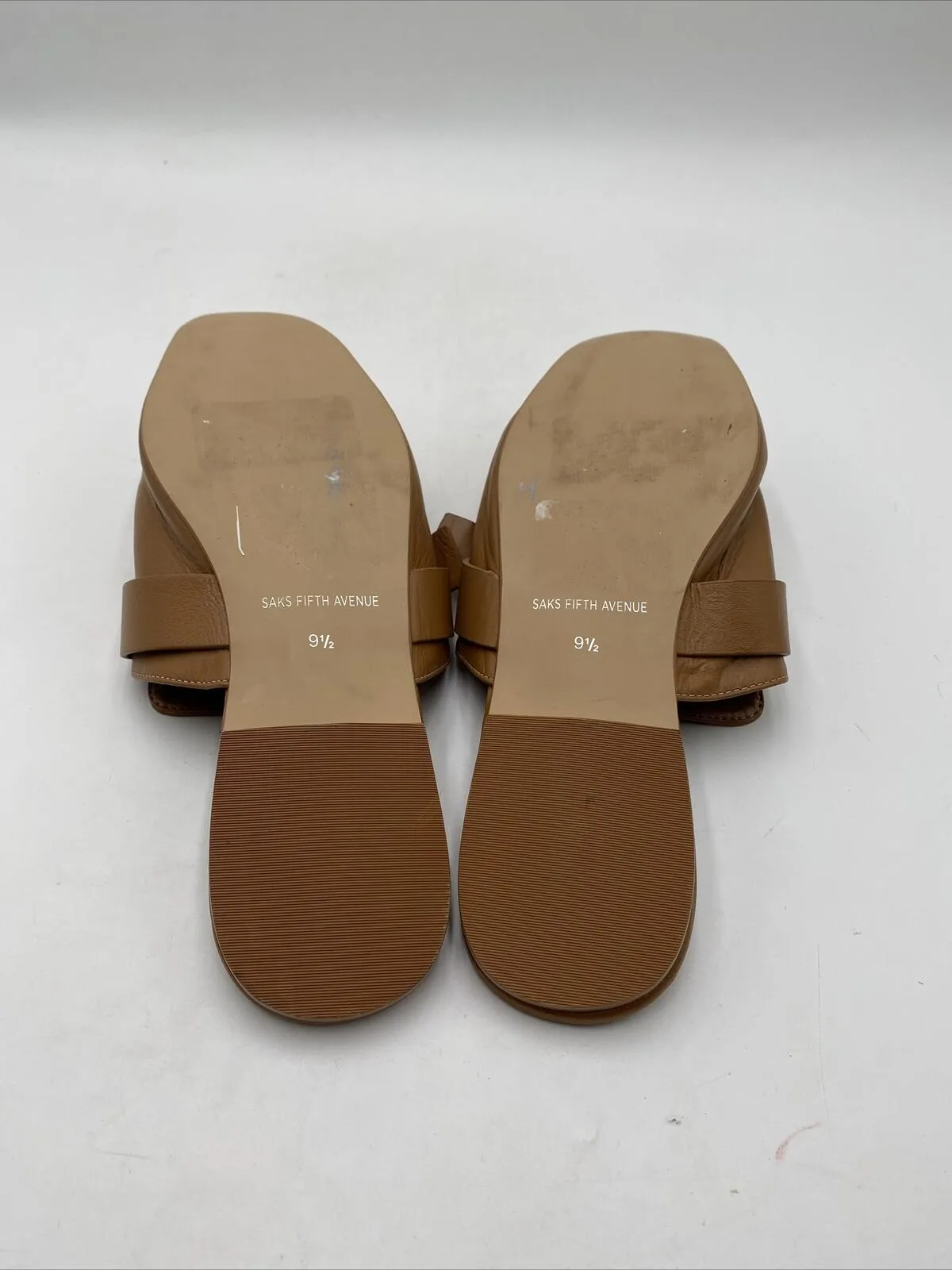 Women’s Saks Fifth Avenue Sally Knot Flat Mules Brown Size 9.5M - Very Good